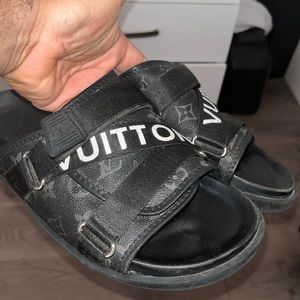 Louis Vuitton honolulu mule